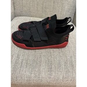 TYR DropZero Barefoot Lifter Blk/Red M Sz 10/ W Sz 11.5